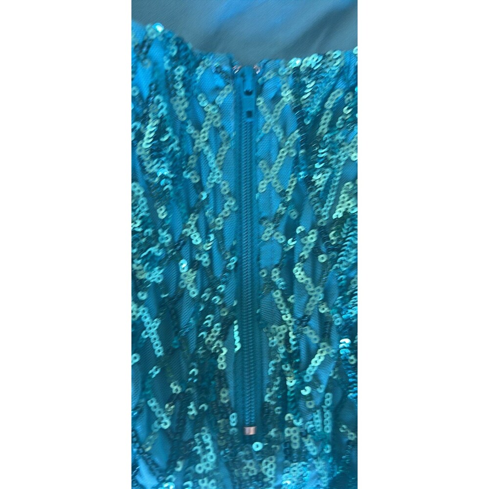 Prom Dress - Picture 7 of 7